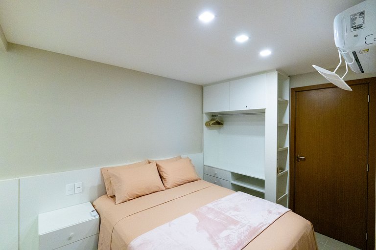 2 qtos Novíssimo na Quadra do Mar