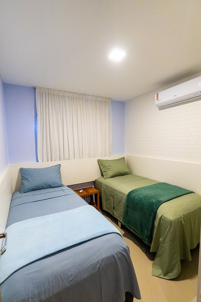 2 qtos Novíssimo na Quadra do Mar