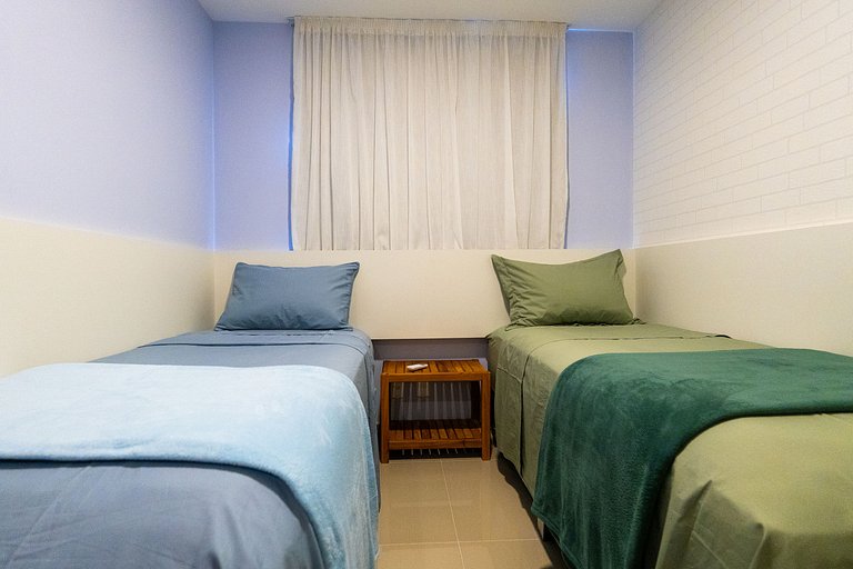 2 qtos Novíssimo na Quadra do Mar