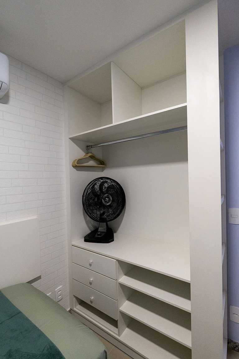 2 qtos Novíssimo na Quadra do Mar