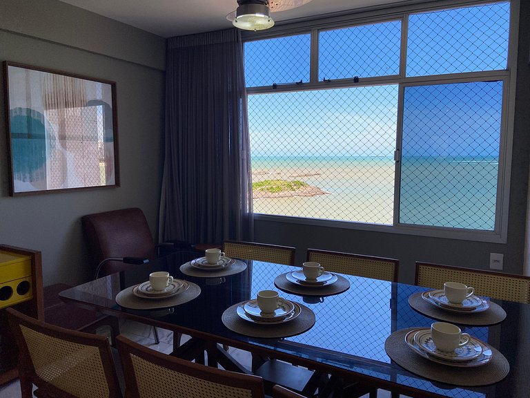Frente Mar com Vista Espetacular