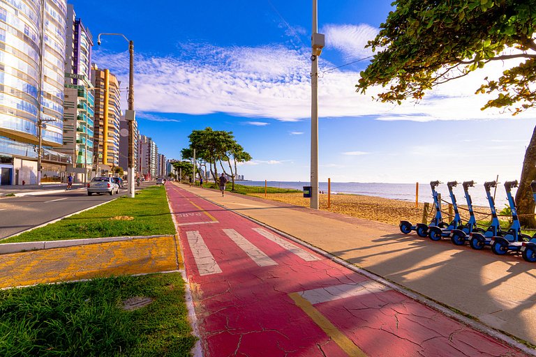 2Q Conforto e modernidade a poucos metros do mar