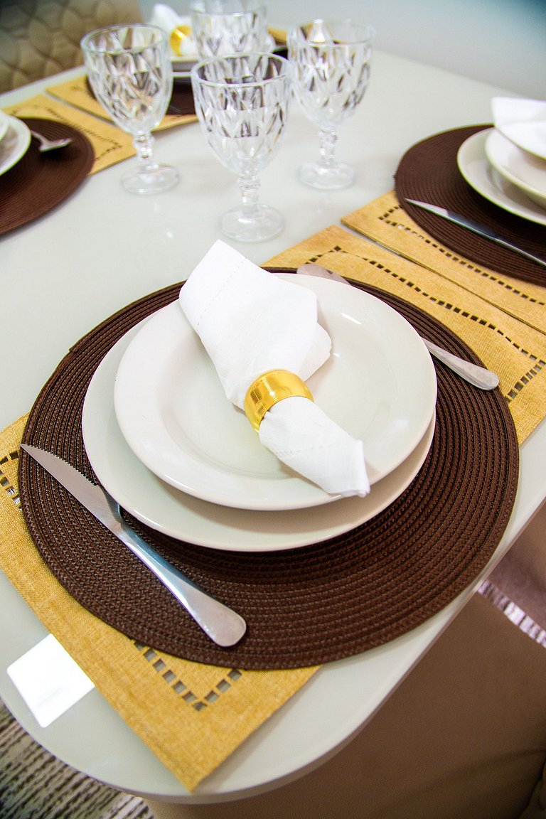 Apto Equipado|Ar Todos os Ambientes|Perto da Praia