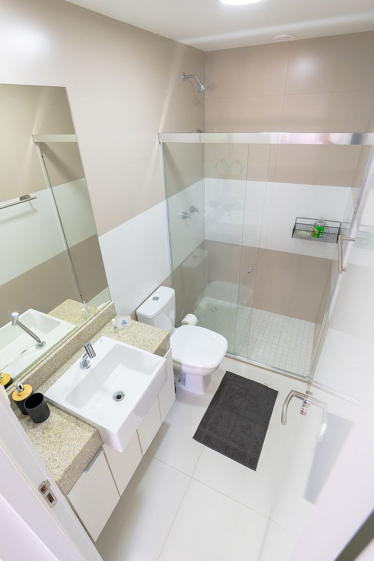 Apto Equipado|Ar Todos os Ambientes|Perto da Praia