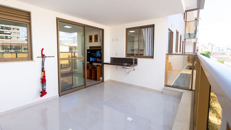 Apto Equipado|Ar Todos os Ambientes|Perto da Praia