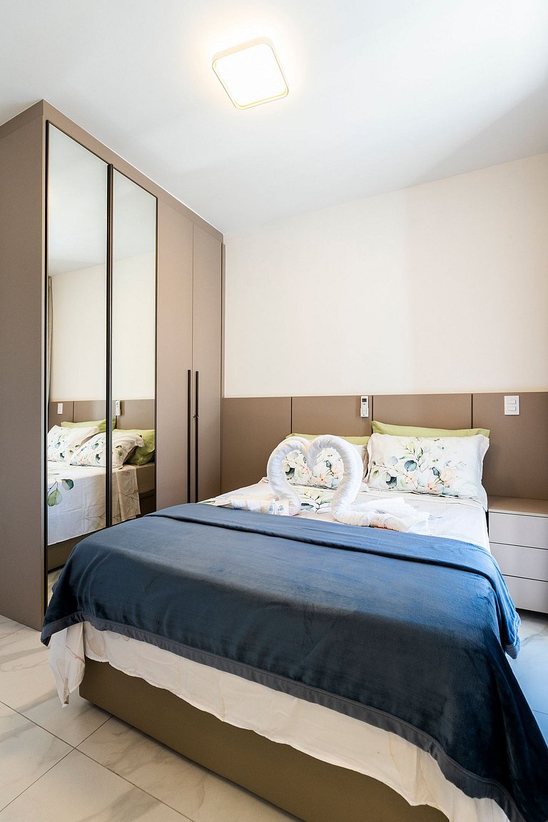 2 quartos a poucos metros da Praia