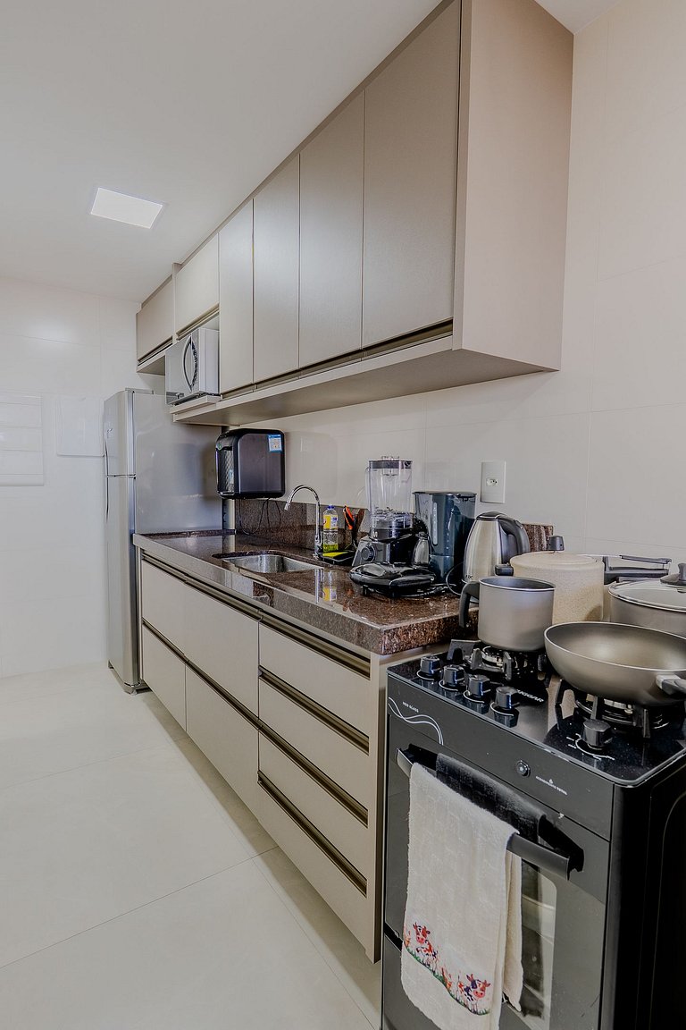 Apto Confortável | Ótima Localização | Praia 2min