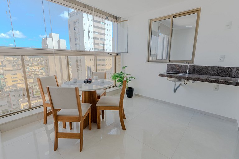 Apto Confortável | Ótima Localização | Praia 2min