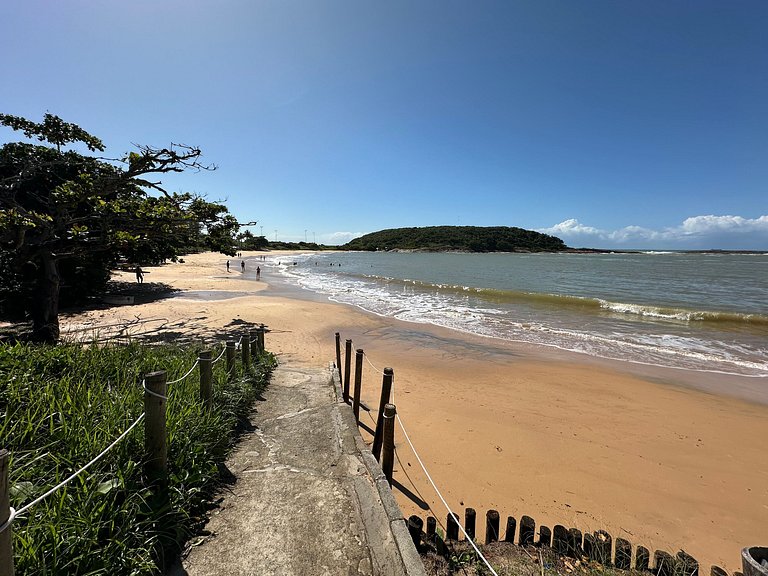 Luxo e Conforto na Quadra do Mar Peracanga 3 Qtos